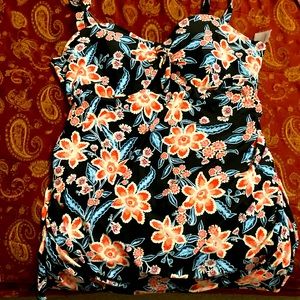 Old Navy Plus Size Swimsuit